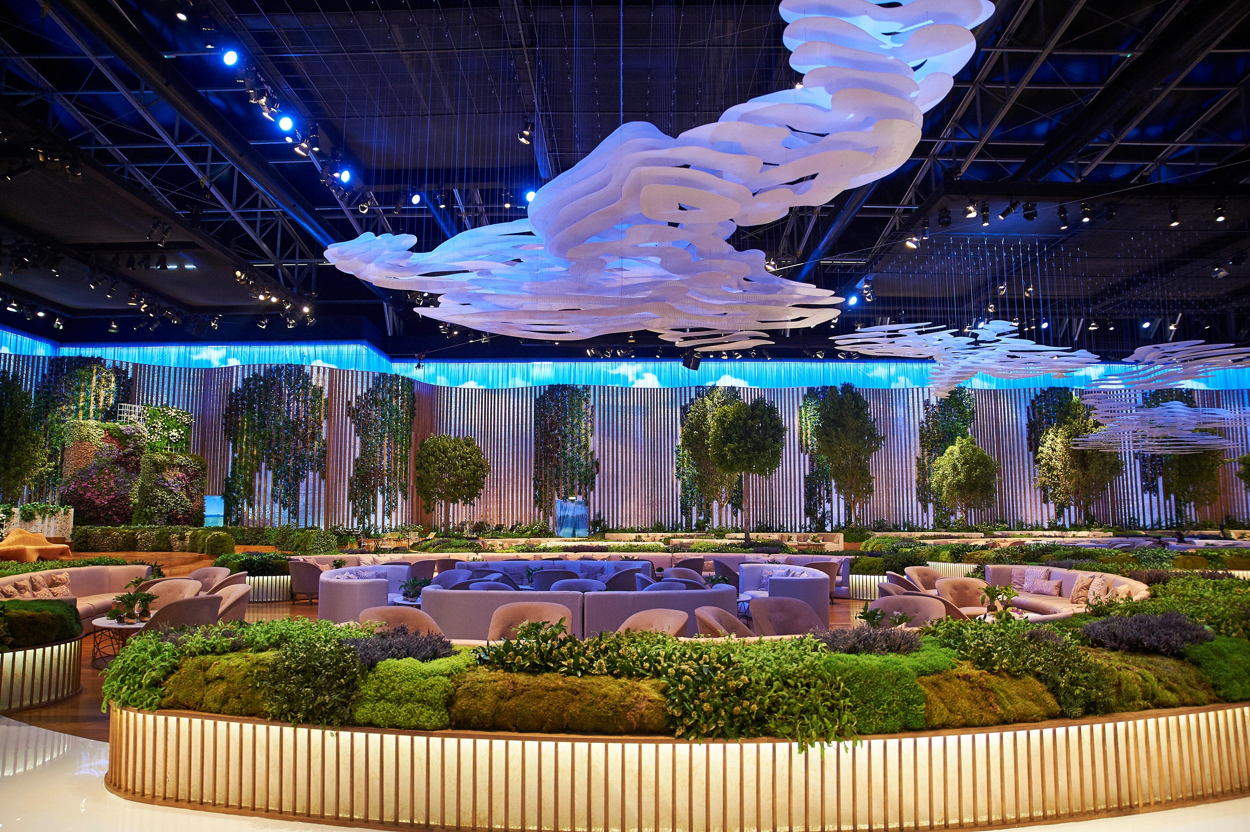 Intercontinental Dubai Festival City By Ihg Eksteriør billede The Cloud 9 lounge at Suvarnabhumi Airport