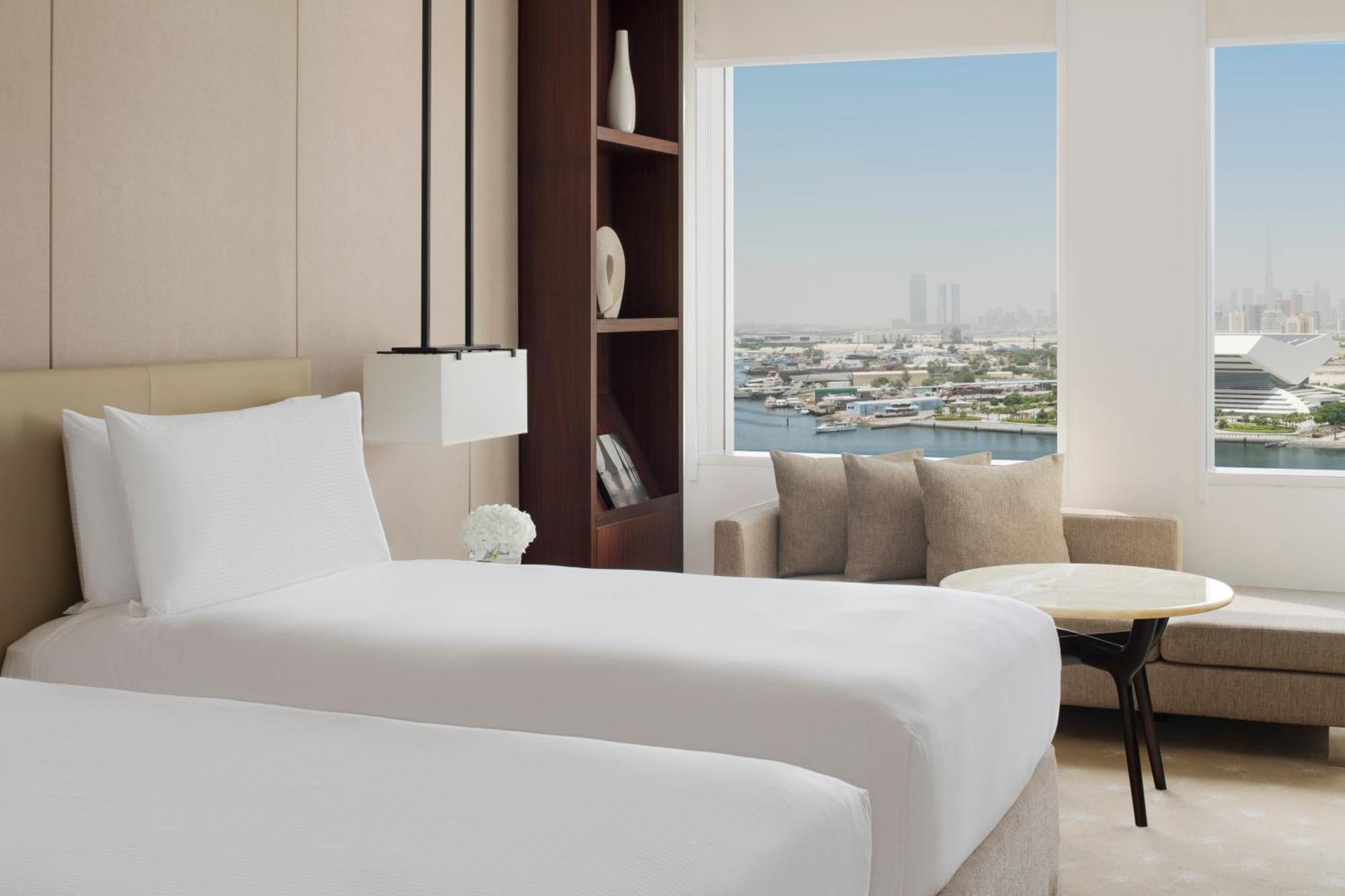 Intercontinental Dubai Festival City By Ihg Eksteriør billede A guest room at the hotel